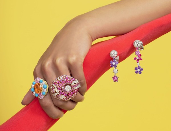 Jewellery shoot – Let me hold your hand