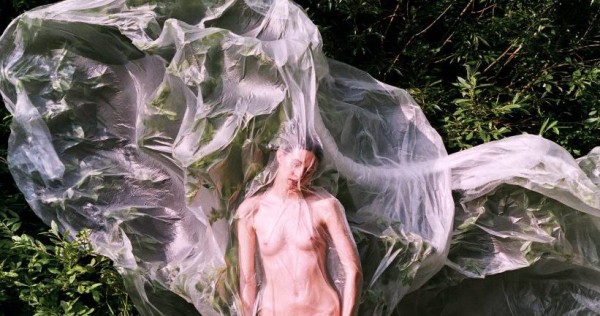 Ukrainian artists Synchrodogs push man-nature boundaries in photography
