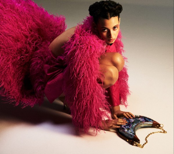 Fashion shoot: Method of assimilation