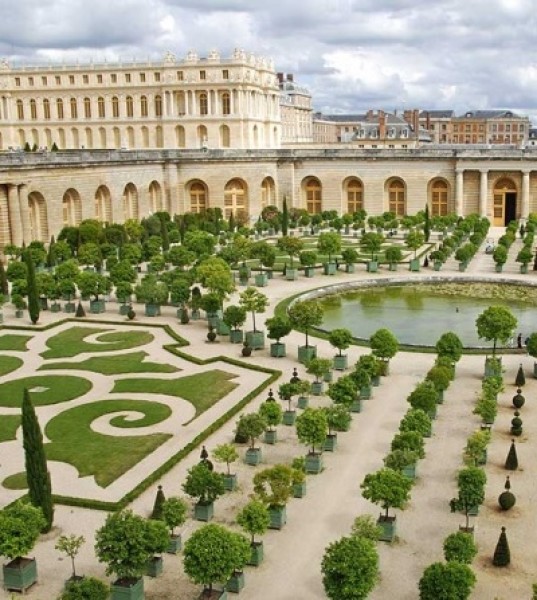 Chef Alain Ducasse to Open Luxury Hotel and Restaurant at Palace of Versailles