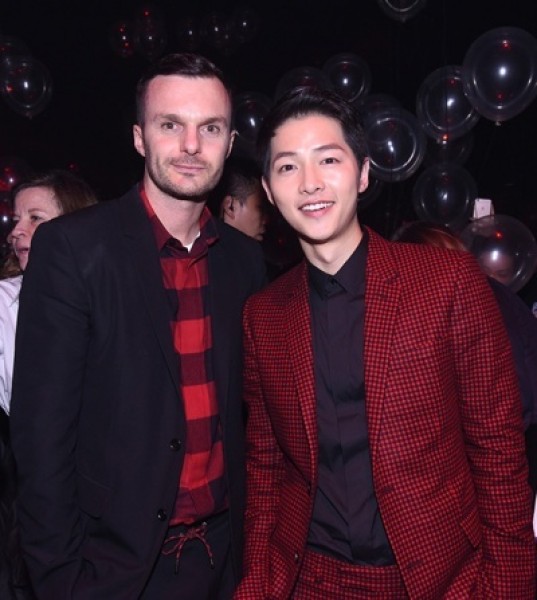 Dior Homme's Hong Kong Runway Show was a Star-Studded Affair