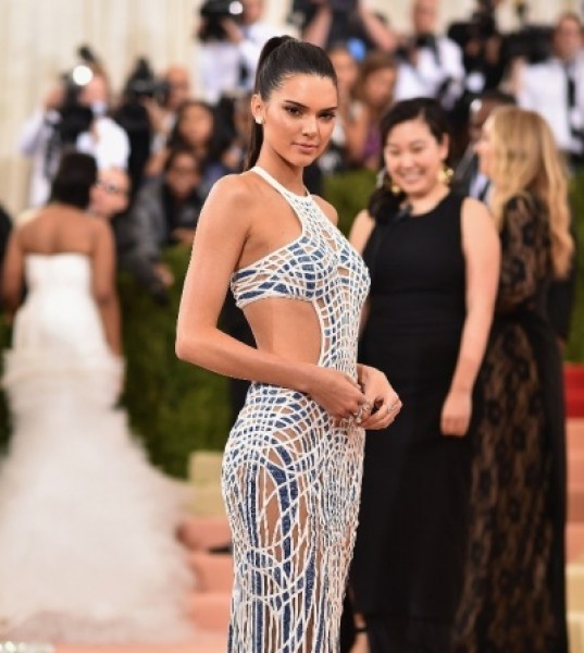 Fashion and Tech Meet on Met Gala Red Carpet