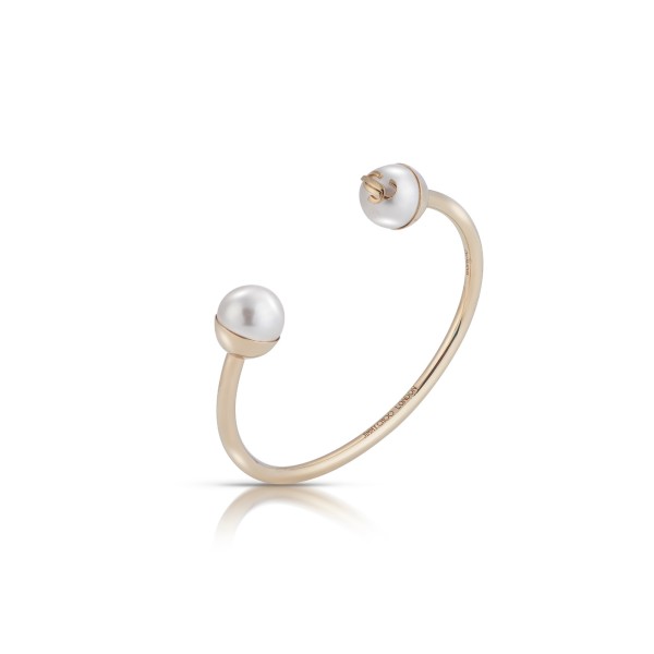 #legendgiveaway 6 of 7: A Jimmy Choo Pearl Cuff