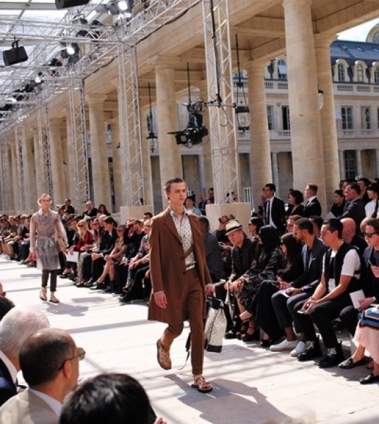 Louis Vuitton Men's Spring 2017