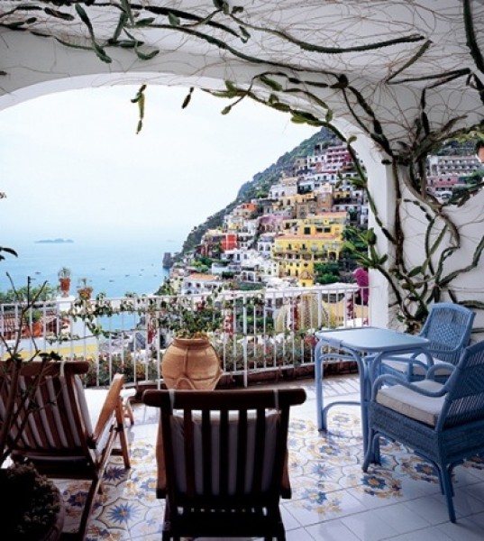 Le Sirenuse Hotel: Perched Perfectly on the Cliffs of the Mediterranean