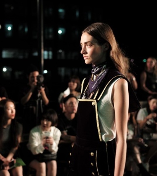 Tommy Hilfiger Fall 2016 With Gigi Hadid