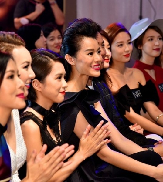 Nars Hosts 'Glide for Vibe' Party to Celebrate Lipstick Launch