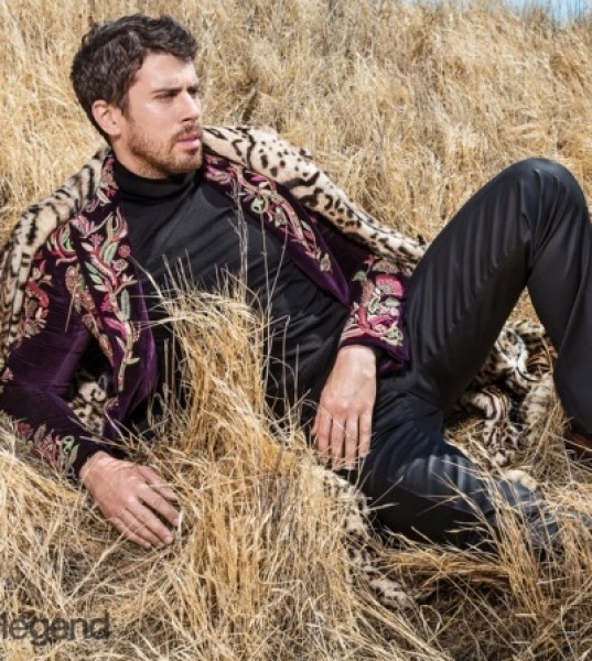 Toby Kebbell: 'Kong: Skull Island' Star in Fall's Hottest Menswear