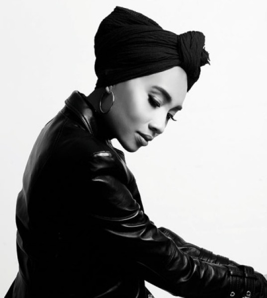 Singer Yuna Is Humming a New Tune