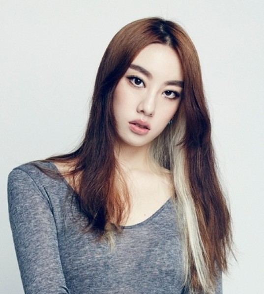 Kathleen Kye: Korea's Fashion It-Girl on Today's Asian Fashion Generation
