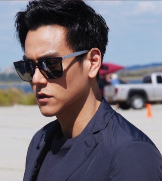 Eddie Peng Makes a Statement With Boss Eyewear