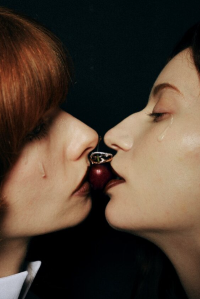 Jewellery shoot: Femme fatale