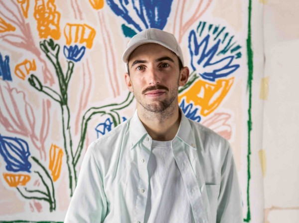 Van Cleef & Arpels spreads springtime joy through Landmark installation