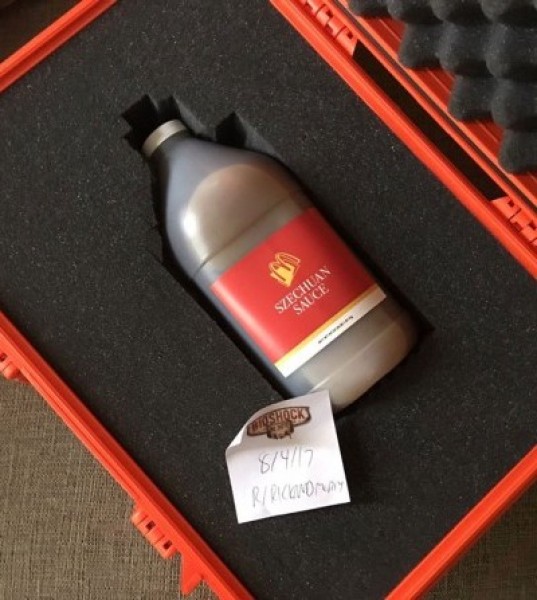 McDonald's Szechuan Sauce Sells for HK$120,000
