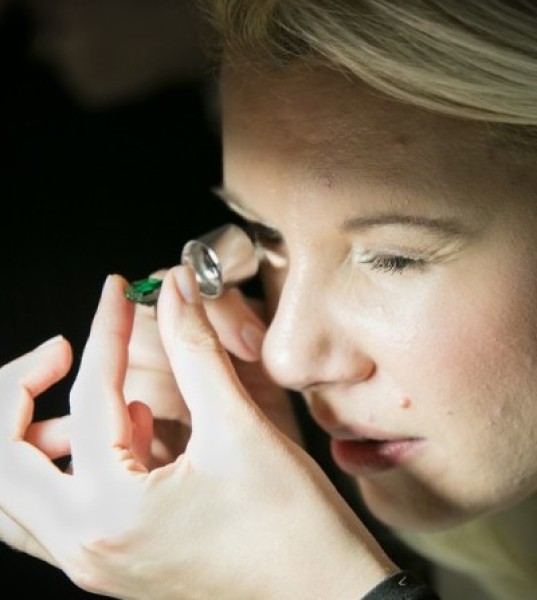 L'école School of Jewellery Arts Returns