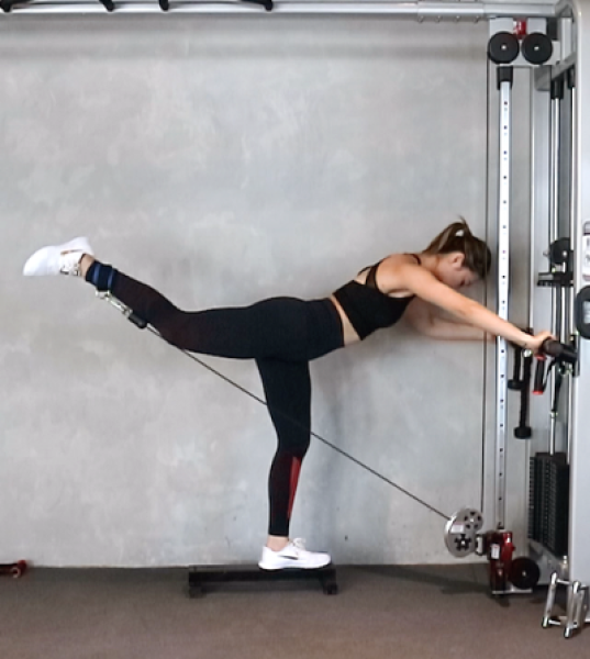Personal trainer Yuki Pao: how to get a peachy butt