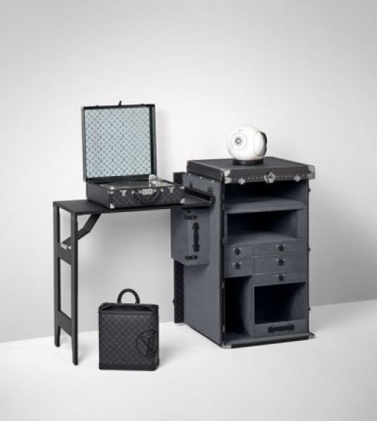 A Louis Vuitton DJ trunk is now a thing