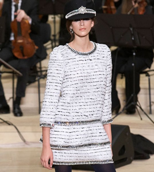 Chanel presents its Métiers d'Art collection in Hamburg