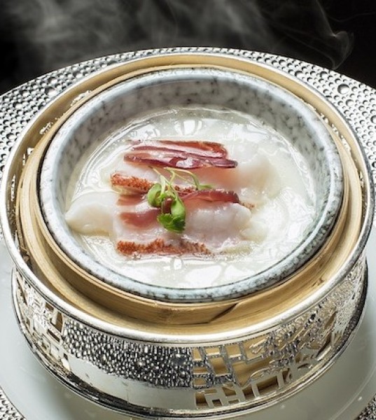 A Michelin-starred four-hand feast by VEA and Jade Dragon
