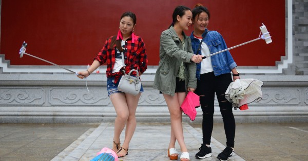 The dark side of China's digital beauty industry