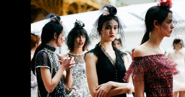 A new Netflix documentary series will bring us inside Chanel's iconic fashion show