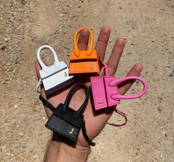 From XXS TO XXL – here are handbags for every occasion and need