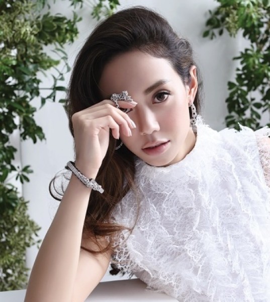A Traipse Through Cartier's Secret Garden