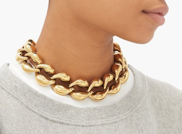5 chain necklaces to channel the '90s