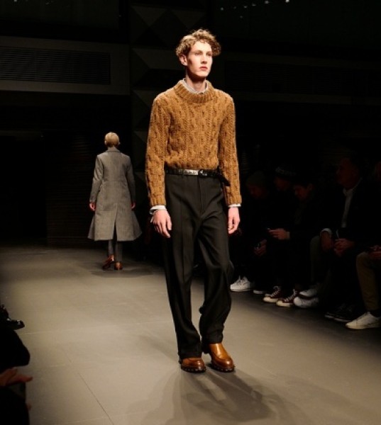 #6facts: Salvatore Ferragamo Autumn/Winter 2017 Menswear Collection