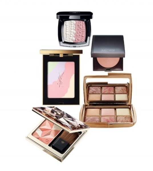 Highlight Palettes You Need To Perfect Your Make-Up Now