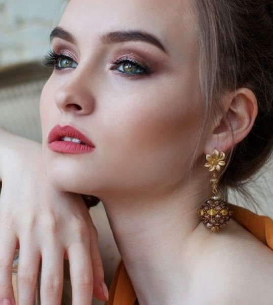 Chasing Unicorns: The Most Magical Makeup