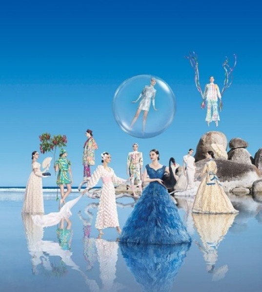 Australia Showcases a History of Fashion
