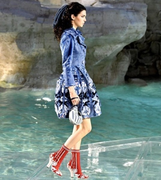 Fendi Models Walk on Water in Rome's Trevi Fountain