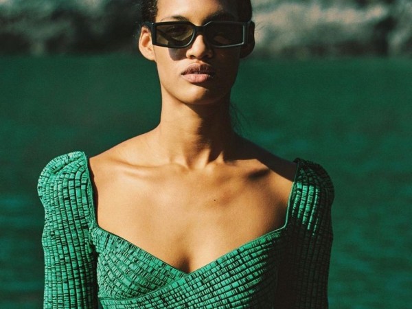 9 stylish green items to wear this spring