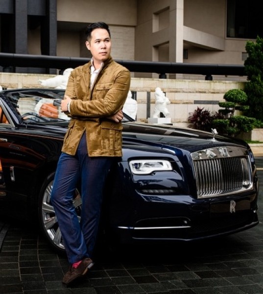 Brandon Chau Reviews the Rolls-Royce Dawn: 'It Was a Very Pleasant Surprise'
