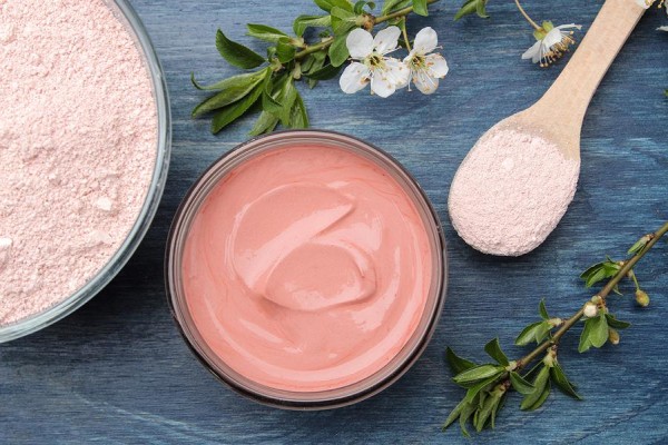 6 detoxifying powder clay masks for recharged skin