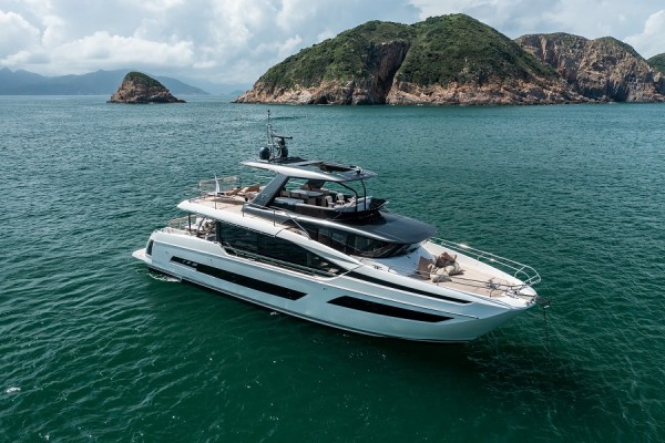 Prestige: The innovative signature of luxury yacht X70