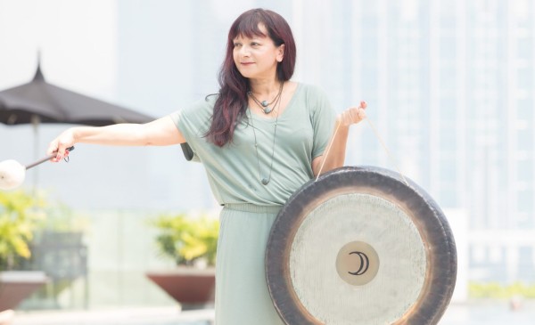 #legendasks: What is vibrational therapy