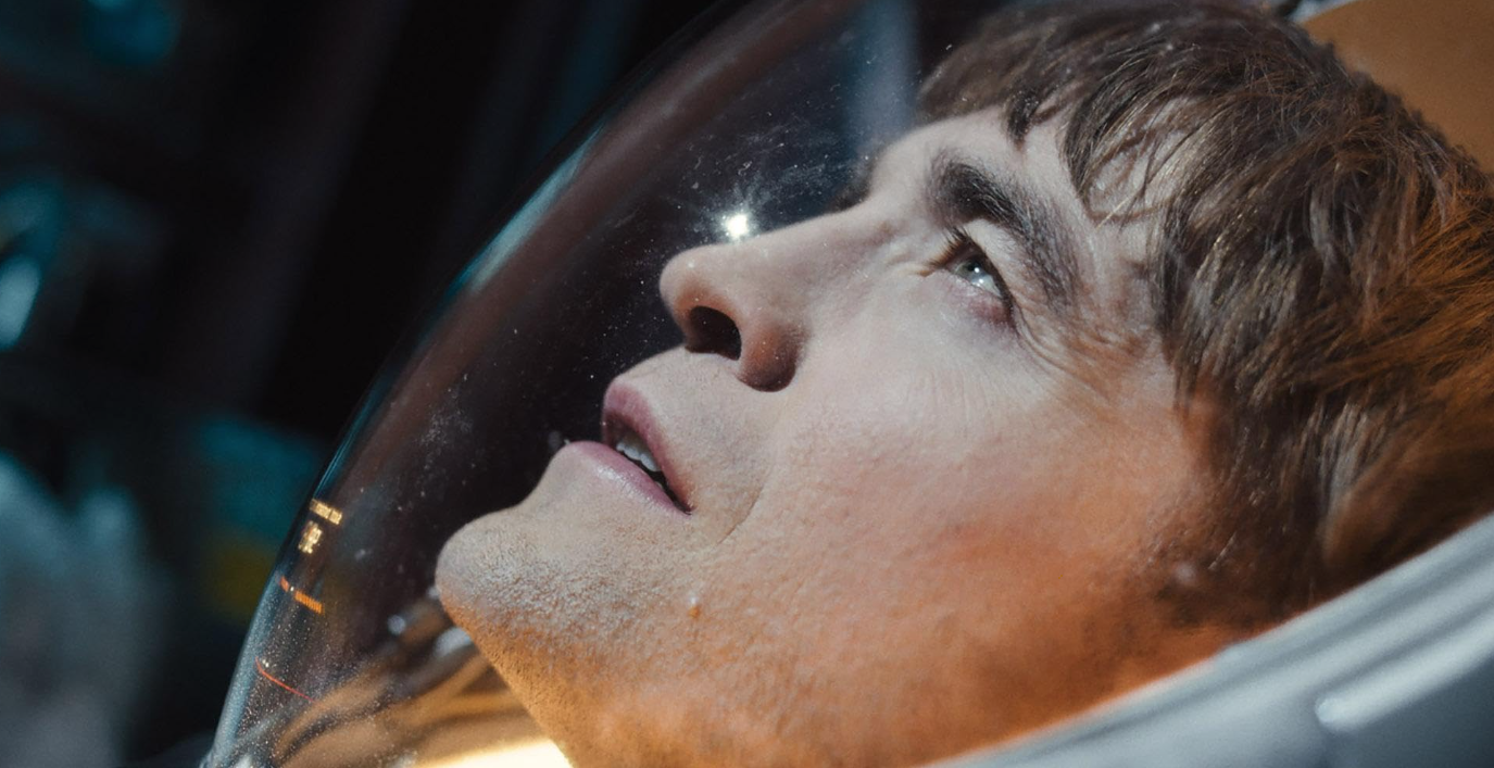 #review: Is Mickey 17 starring Robert Pattinson worth a watch?