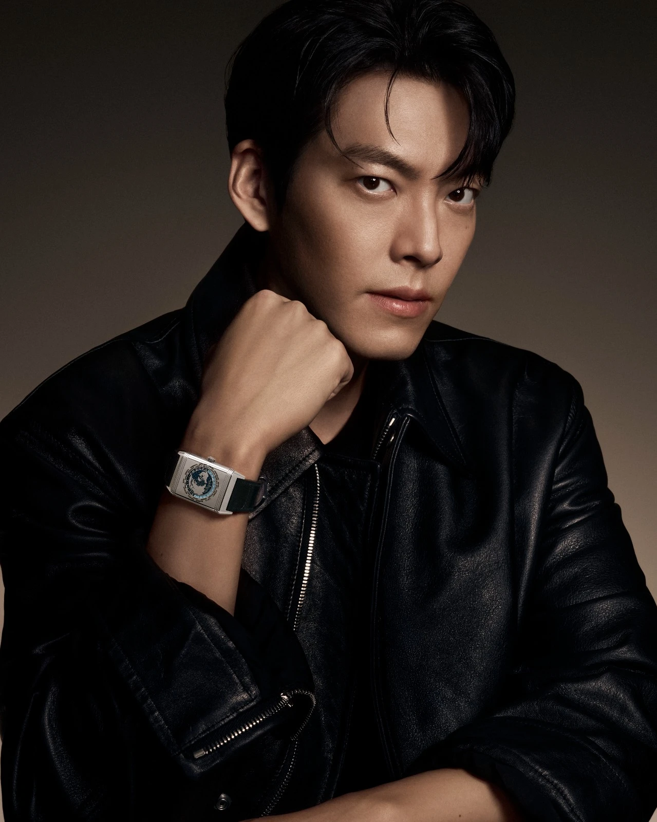 Kim Woo-bin (left) and Lenny Kravitz
