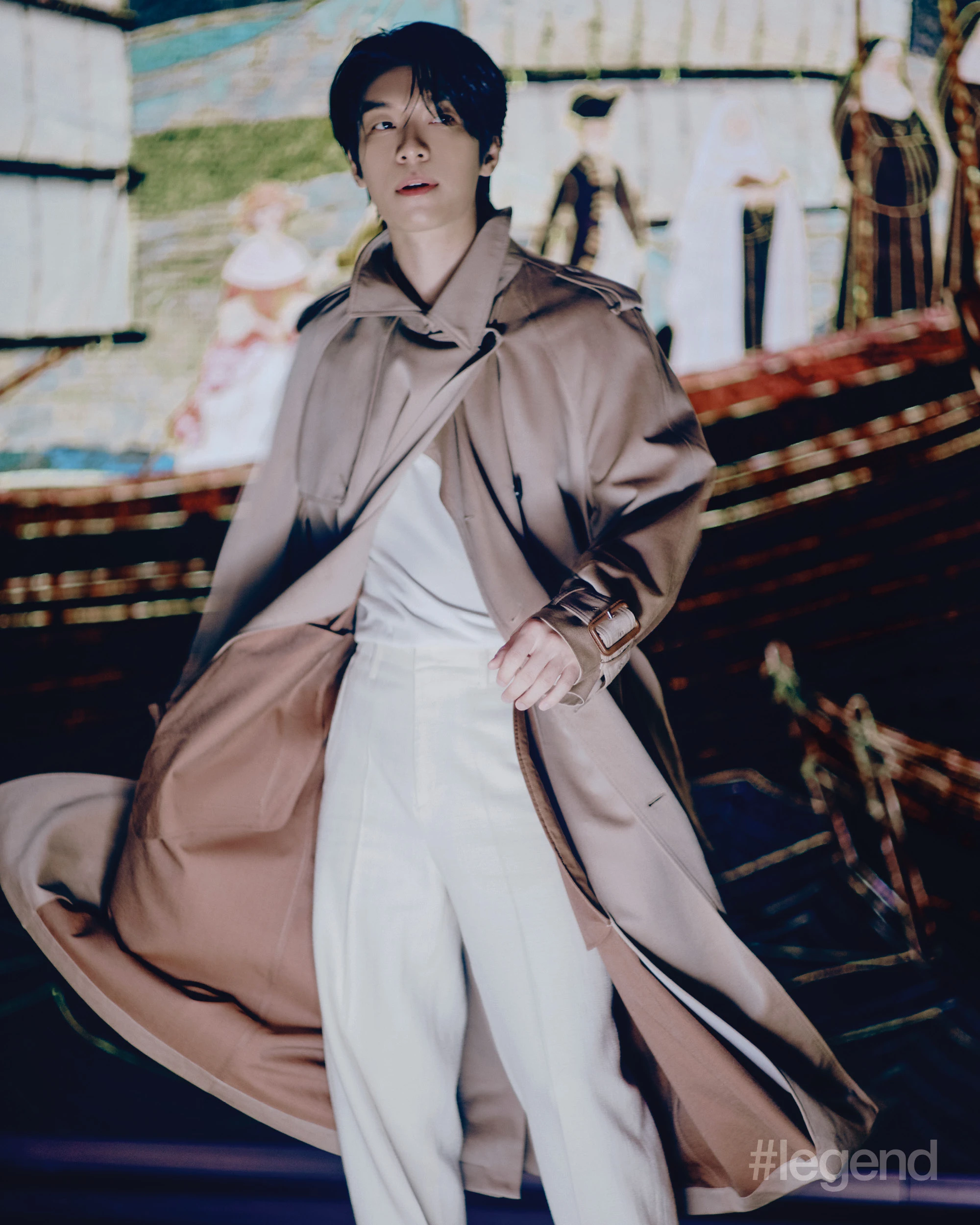 Camel trench coat _ Tod’s White T-shirt and trousers _ Brioni; POLY MGM MUSEUM, MGM MACAU