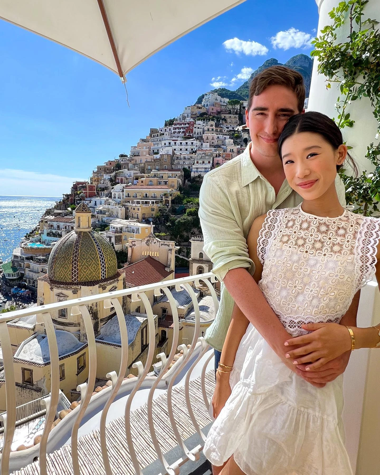 Bloom and her fiancé David Pownall. Photo: Instagram @beccaxbloom