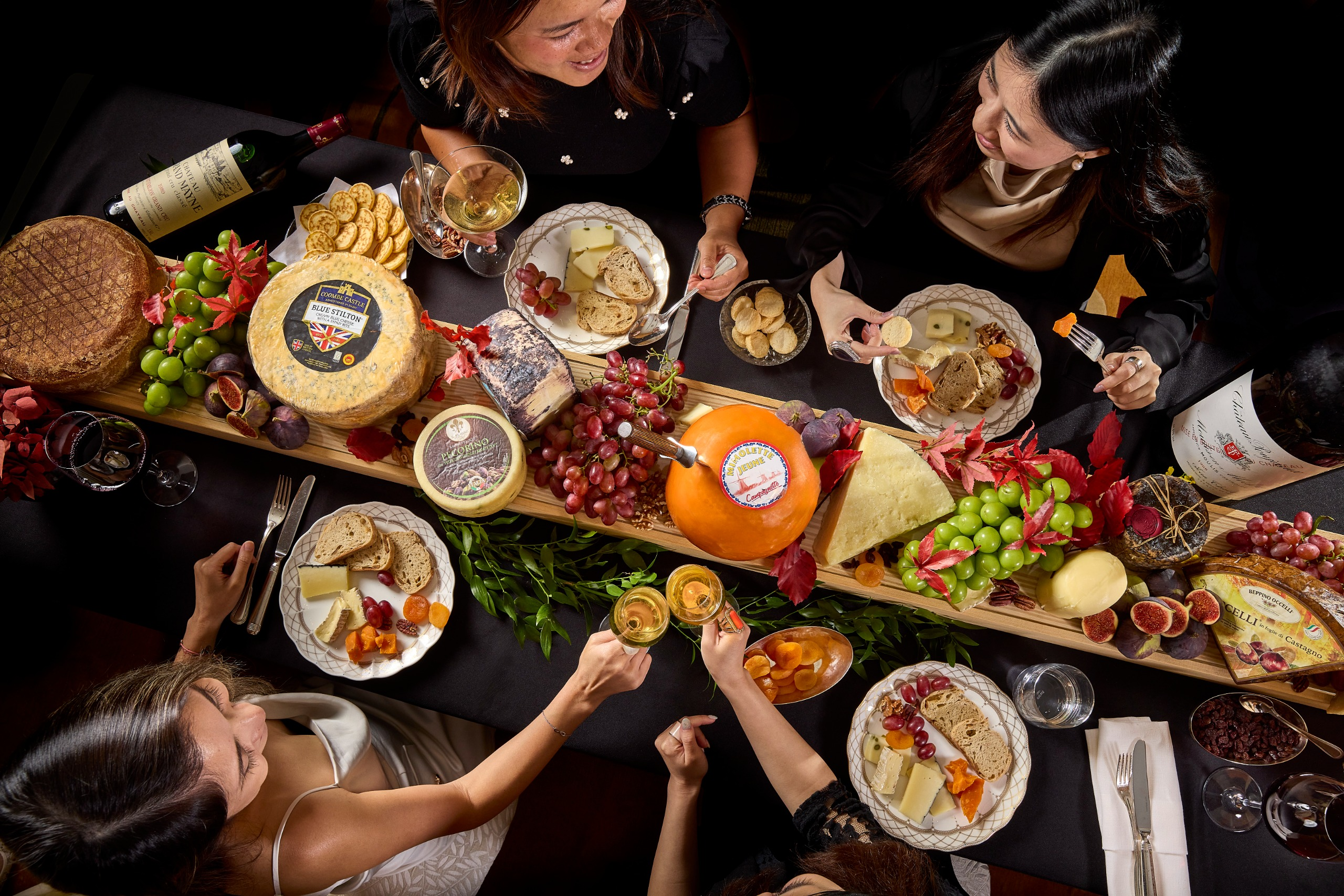 #giveaway - A Grand Cheese Extravaganza for two (HK$1978 value) at Grand Hyatt Hong Kong