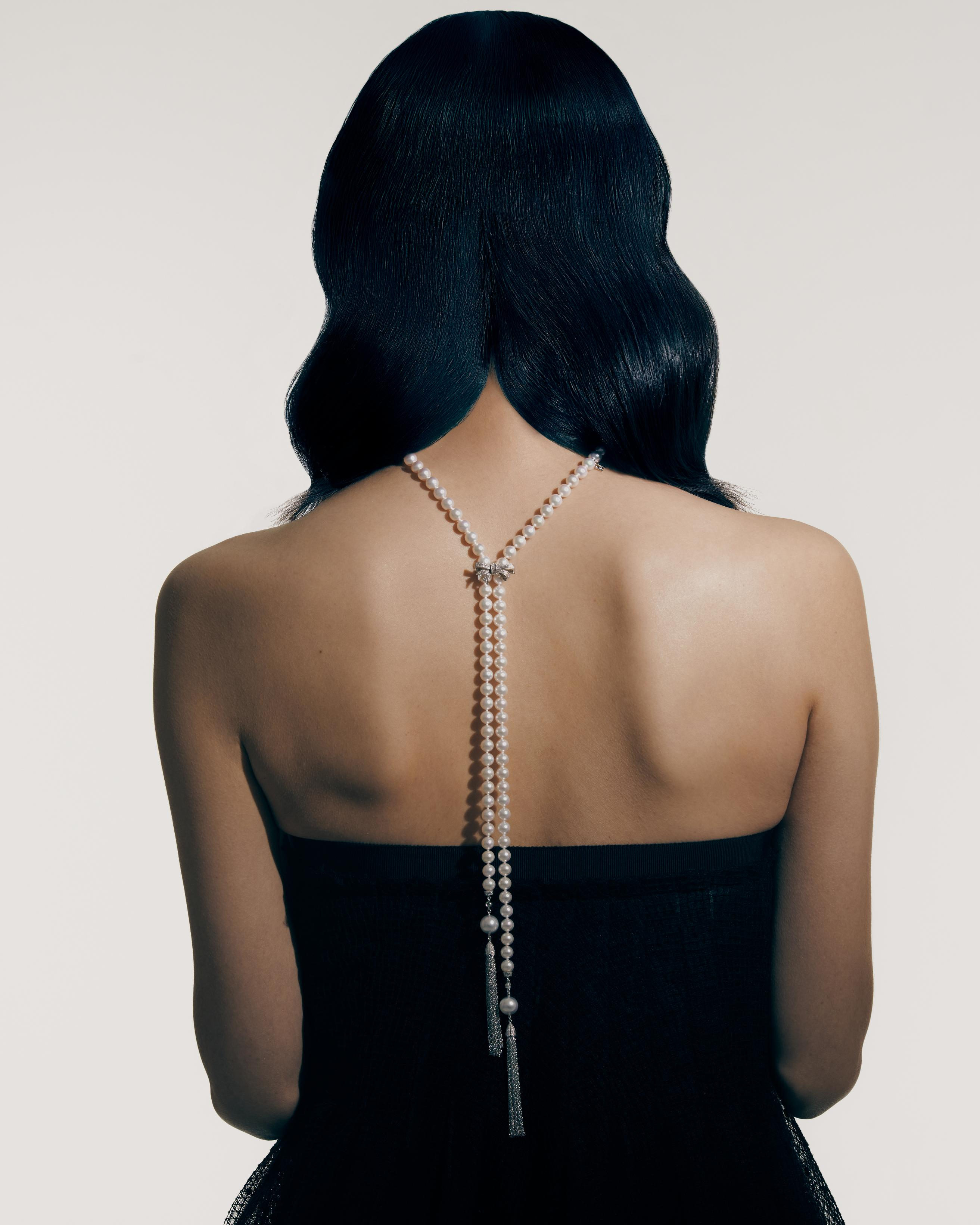 Jewellery shoot: Ornamental
