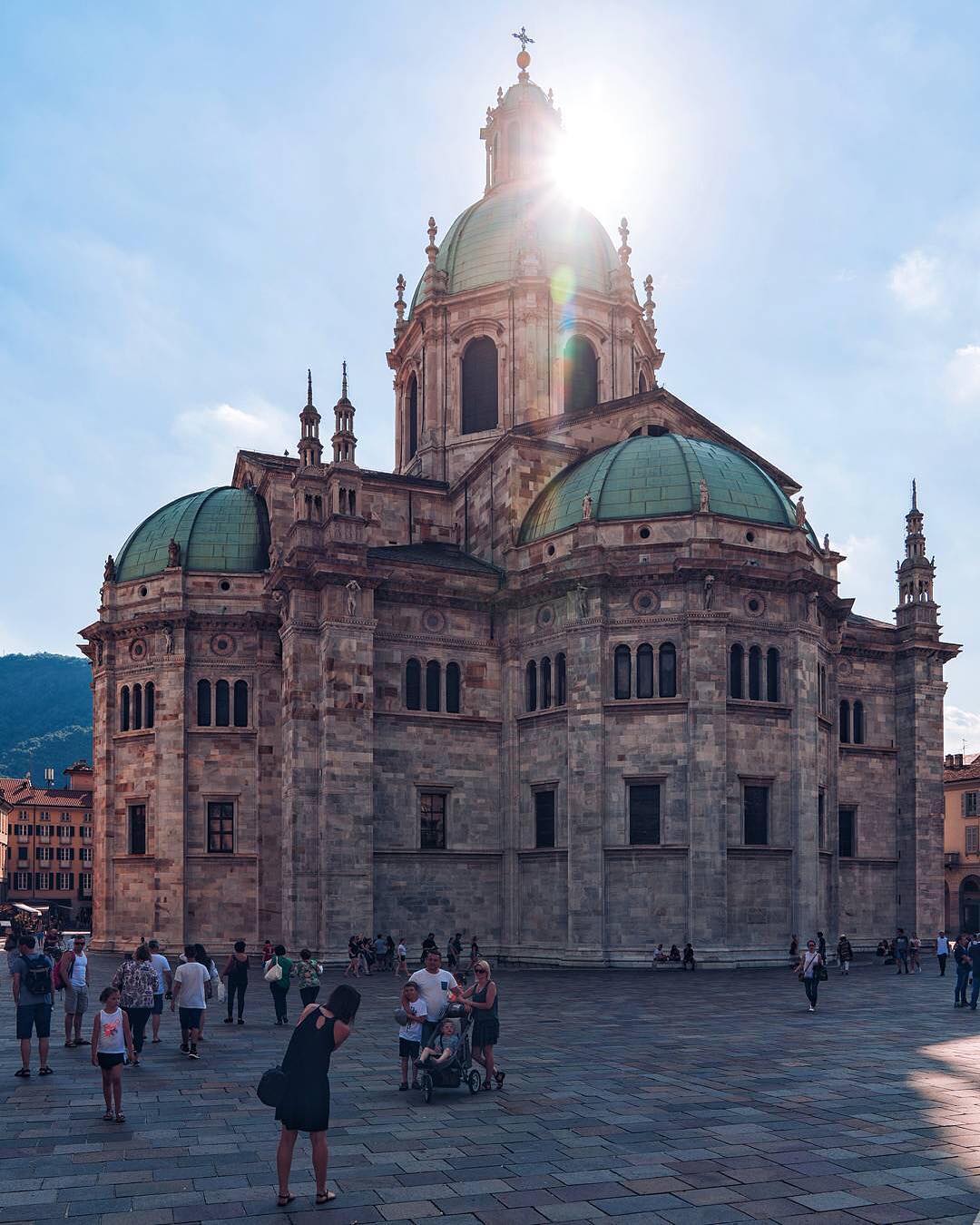The Gothic Dumo, located in Como's main square (Photo: @uaulombardia)