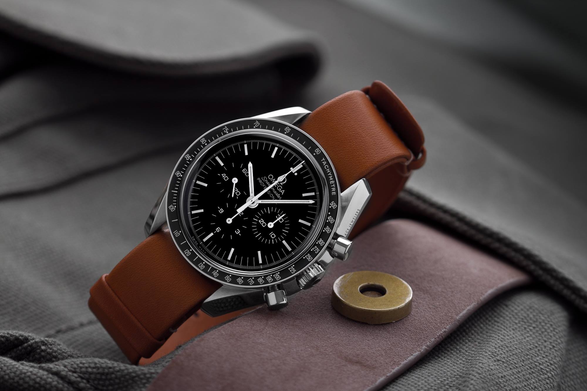Omega Speedmaster Moonwatch Professional