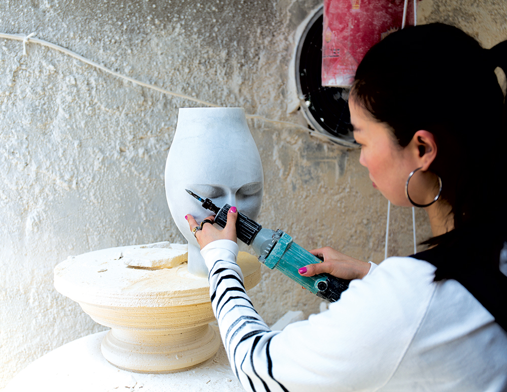 The Natalia vase, medium marble, 2016 (Credit: Yi Zhou)