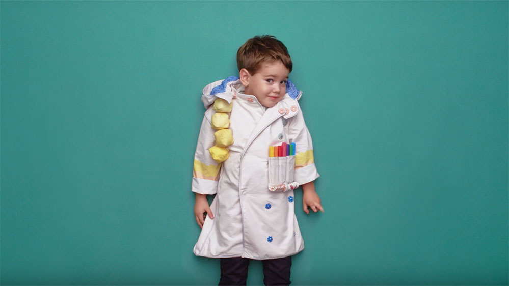 The smart jacket evolves with the child's brain