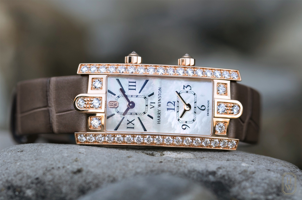 This beautiful timepiece available in white gold and rose gold with an alligator leather strap