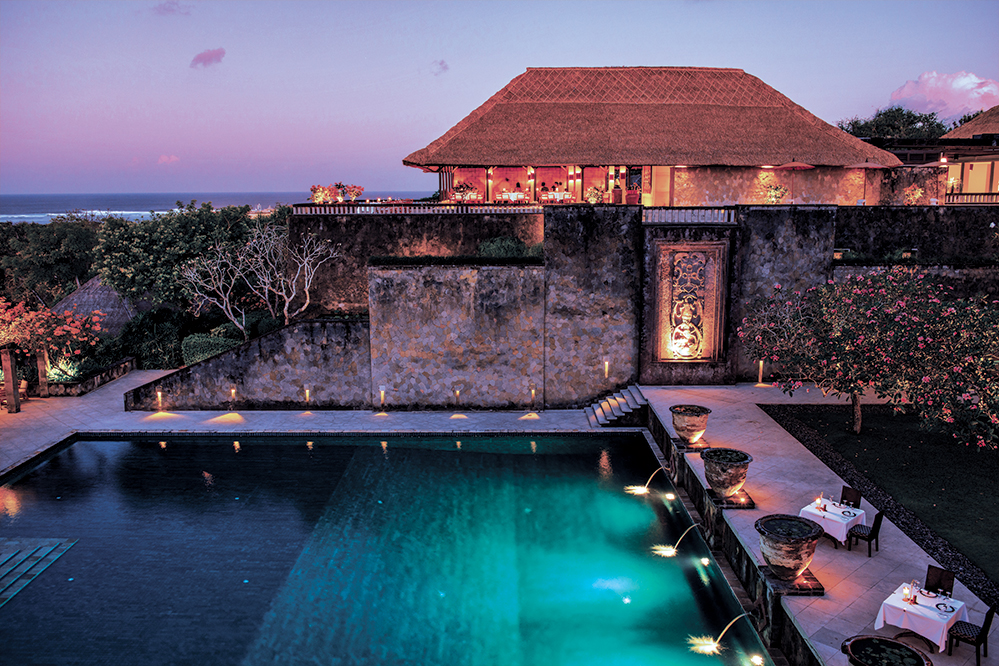 The Amanusa’s signature pool at dusk